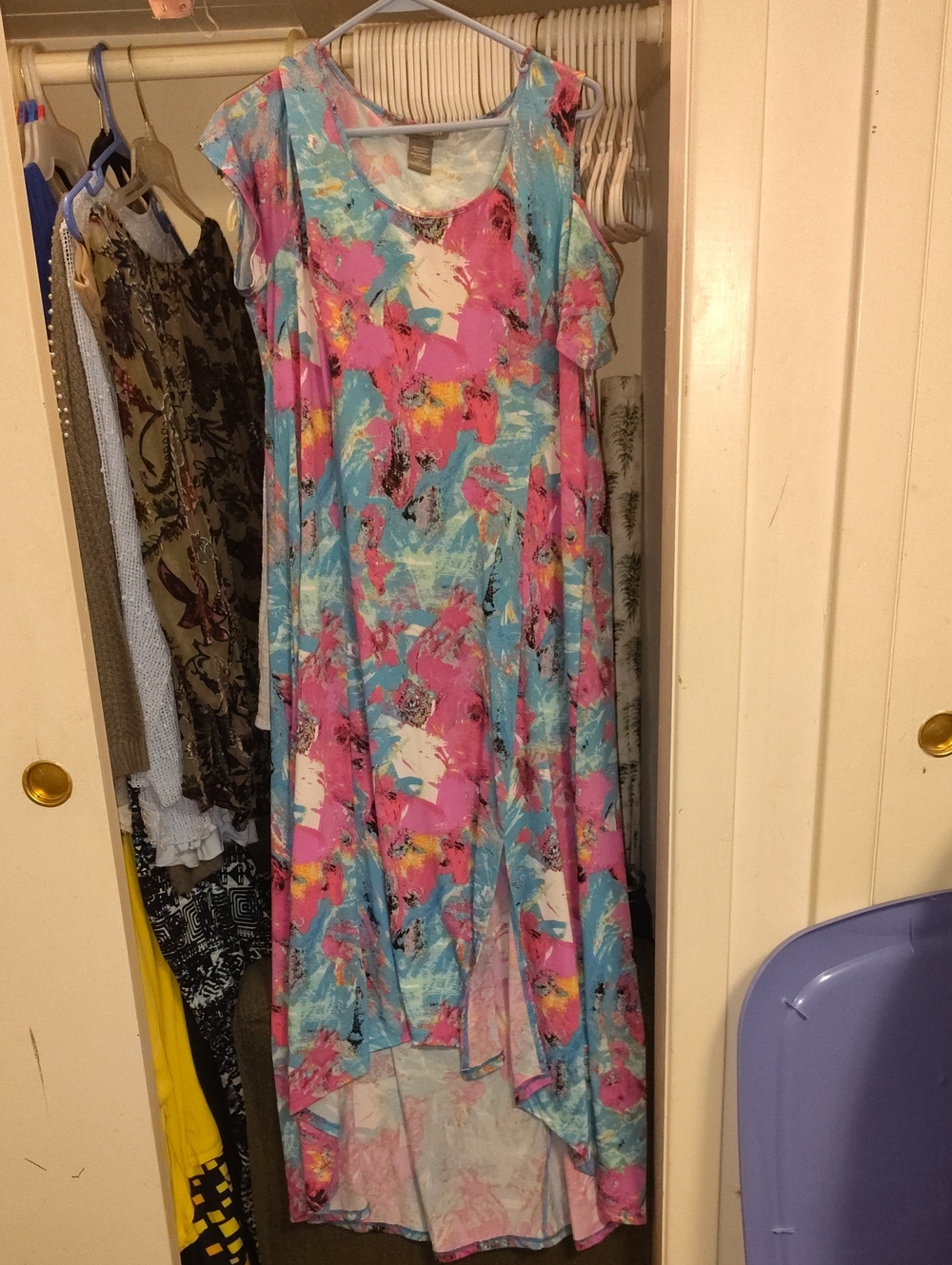 Kate & Mallory Multicolor Floral-Print Scoop Neck Dress in Turquoise & Pink